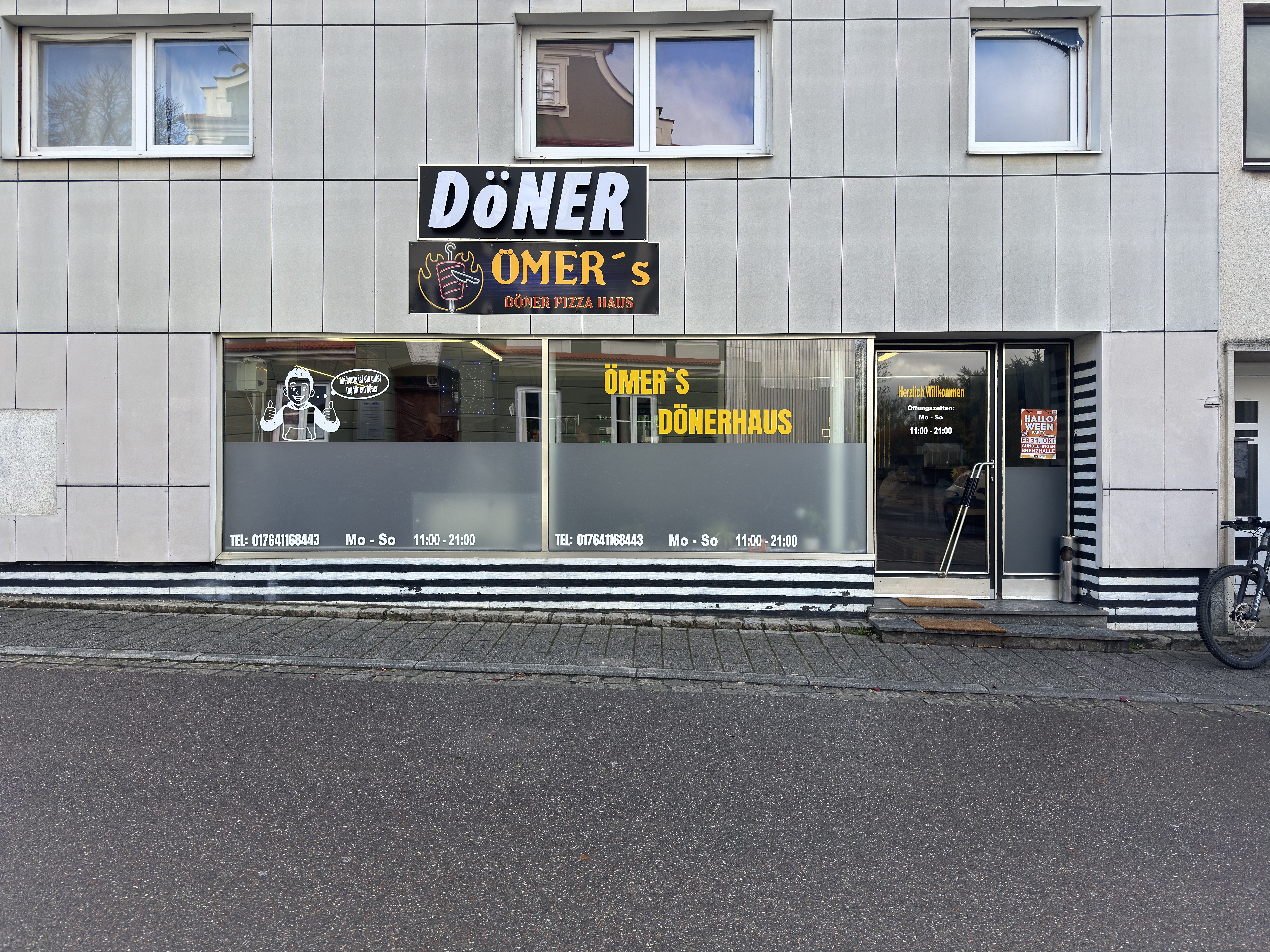 Schaufensterbeklebung